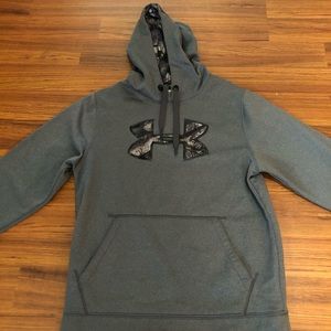 Under Armour hoodie